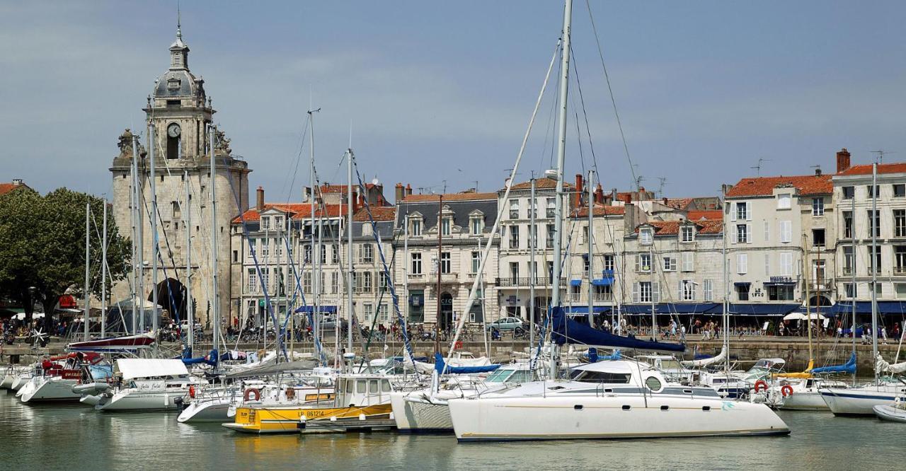 Hotel Les Rosiers La Rochelle  Exterior photo